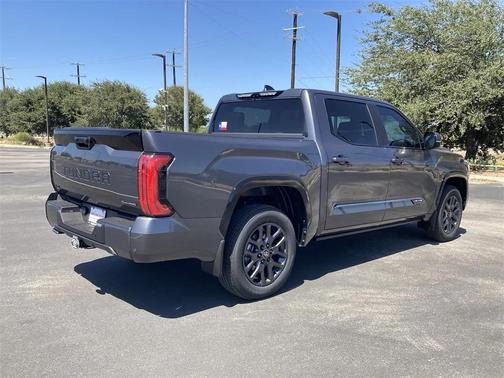 2026 Toyota Tundra Hybrid Platinum