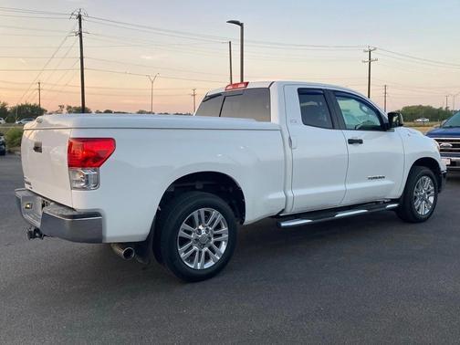 2013 Toyota Tundra Grade