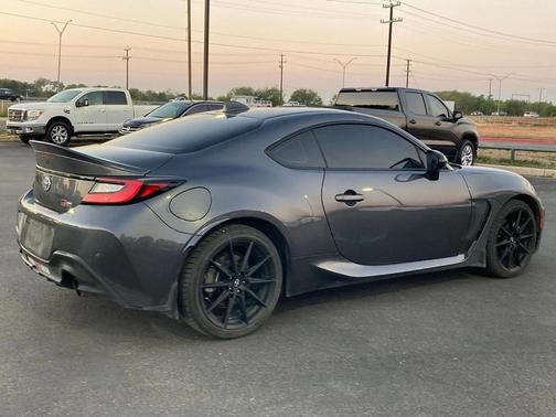 2024 Toyota GR86 Premium