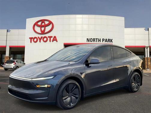 2026 Tesla Model Y Long Range Dual Motor All-Wheel Drive