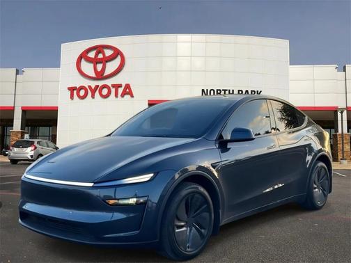 2026 Tesla Model Y Long Range Dual Motor All-Wheel Drive