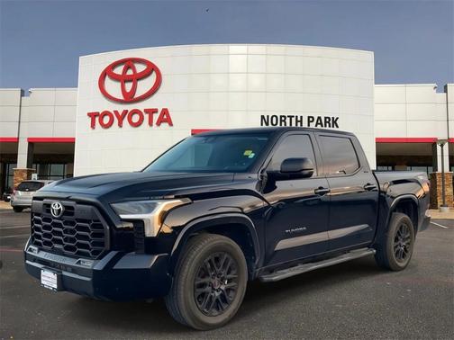 2022 Toyota Tundra SR5