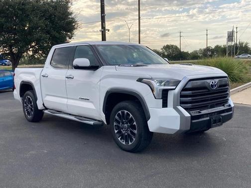 2023 Toyota Tundra Hybrid Limited