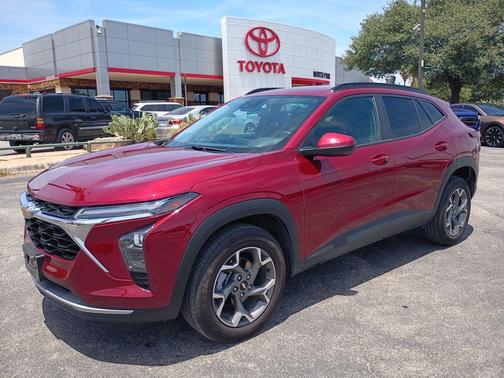 Crimson Metallic 2025 Chevrolet Trax LT