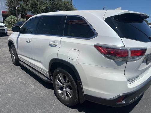 2015 Toyota Highlander LE Plus