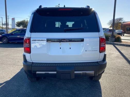 2026 Toyota Land Cruiser Base