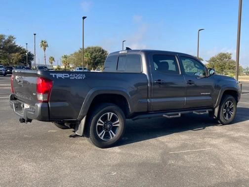 2017 Toyota Tacoma TRD Sport