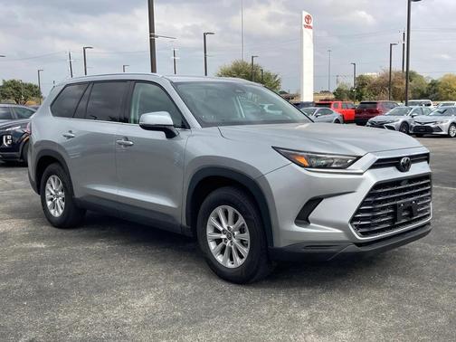 2025 Toyota Grand Highlander XLE
