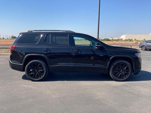2023 GMC Acadia FWD SLT