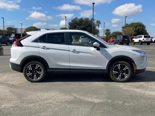 2025 Mitsubishi Eclipse Cross SE