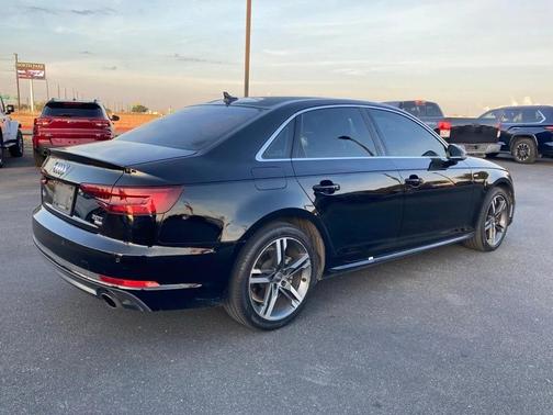 2018 Audi A4 2.0T Premium
