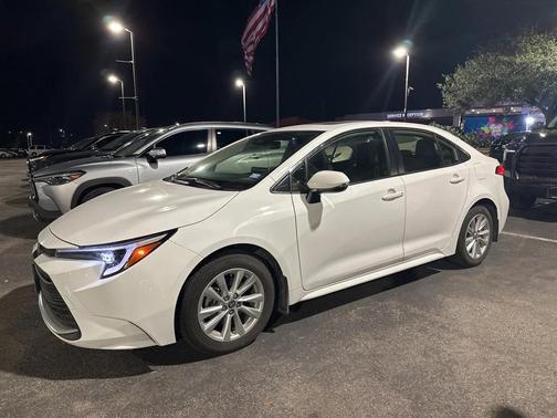 2024 Toyota Corolla Hybrid XLE