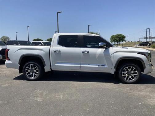 2025 Toyota Tundra Hybrid 1794 Edition