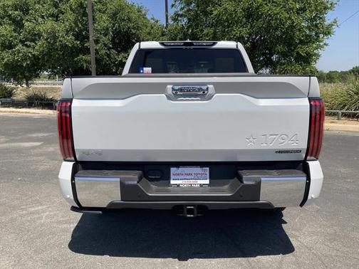 2025 Toyota Tundra Hybrid 1794 Edition