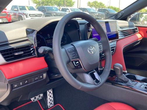 Wind Chill Pearl 2026 Toyota Camry XSE