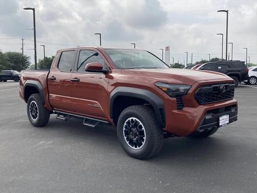 2025 Toyota Tacoma TRD Off Road