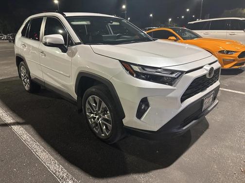 2024 Toyota RAV4 XLE Premium
