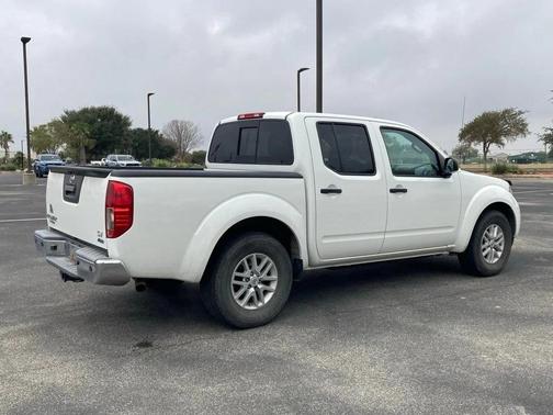 2017 Nissan Frontier SV