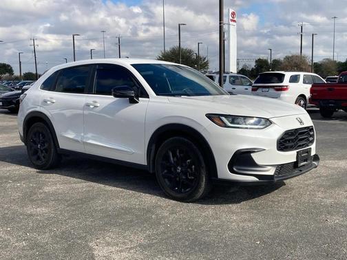 2025 Honda HR-V AWD Sport