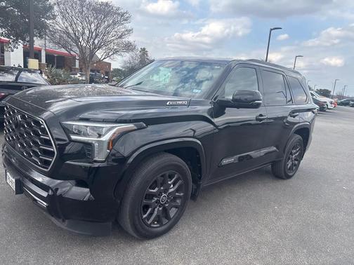 2024 Toyota Sequoia Platinum