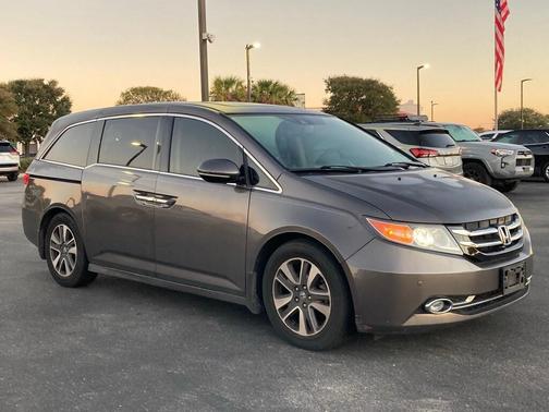 2014 Honda Odyssey Touring