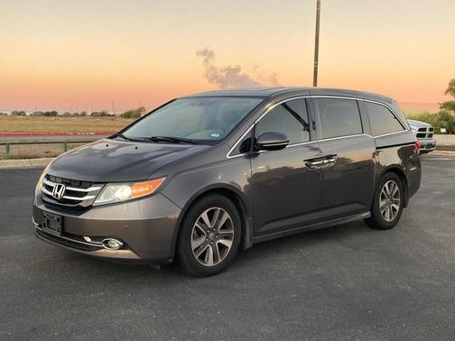 2014 Honda Odyssey Touring
