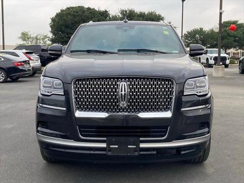 2024 Lincoln Navigator Premiere