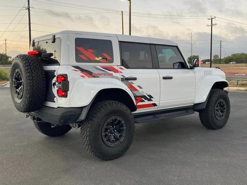 2024 Ford Bronco Raptor