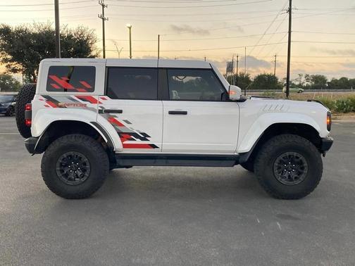 2024 Ford Bronco Raptor