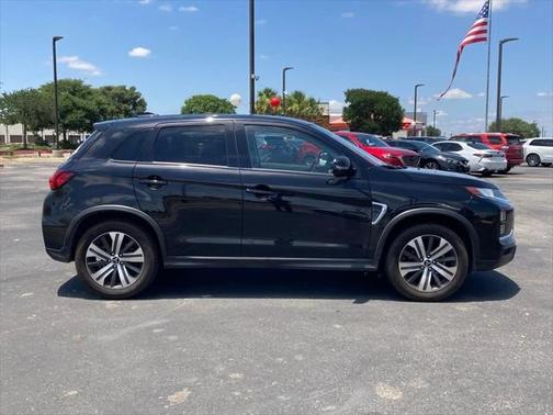 2020 Mitsubishi Outlander Sport SE