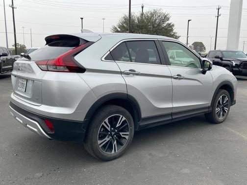 2024 Mitsubishi Eclipse Cross SE
