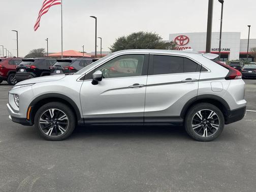 2024 Mitsubishi Eclipse Cross SE