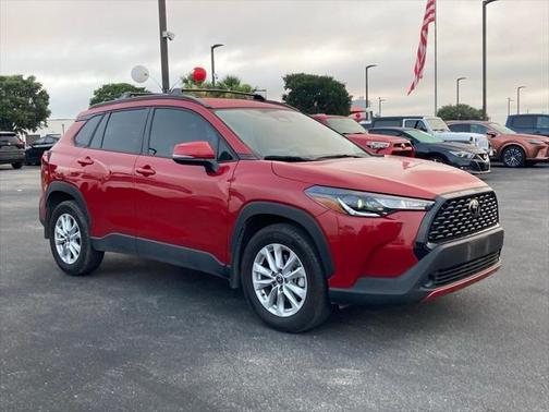2024 Toyota Corolla Cross LE