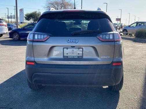 2021 Jeep Cherokee Latitude