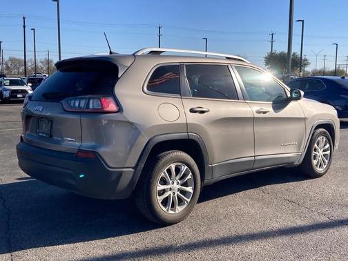 2021 Jeep Cherokee Latitude