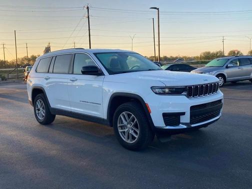 2023 Jeep Grand Cherokee L Laredo