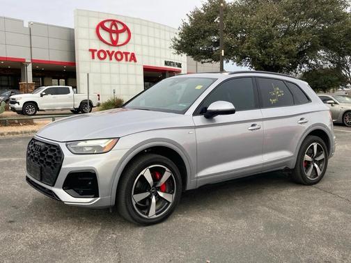 2024 Audi Q5 45 S line Premium Plus