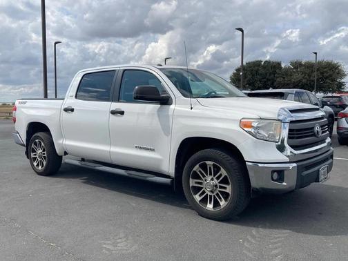 2014 Toyota Tundra SR5