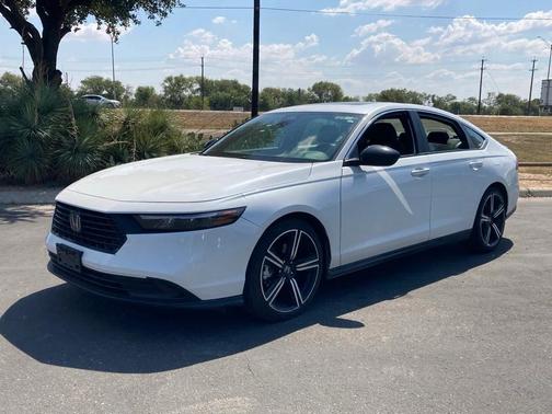 2024 Honda Accord Hybrid Base