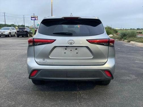 2020 Toyota Highlander XLE