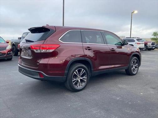 2019 Toyota Highlander LE Plus