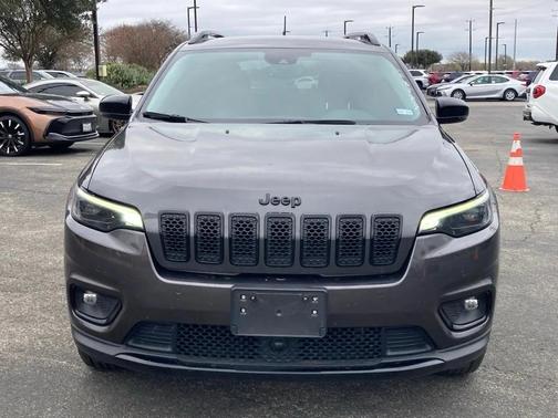 2023 Jeep Cherokee Altitude