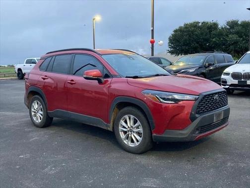 2022 Toyota Corolla Cross LE