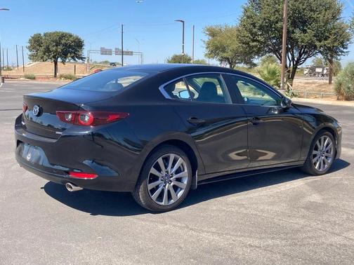 2025 Mazda Mazda3 FWD w/Preferred Package