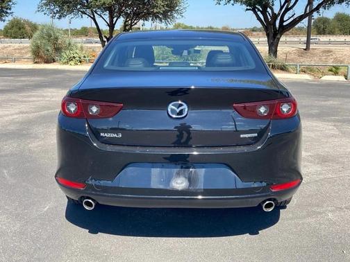 2025 Mazda Mazda3 FWD w/Preferred Package