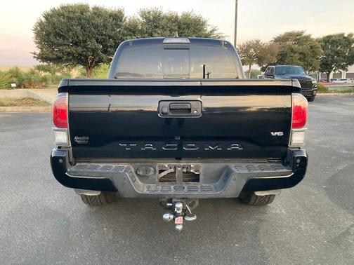 2020 Toyota Tacoma TRD Sport