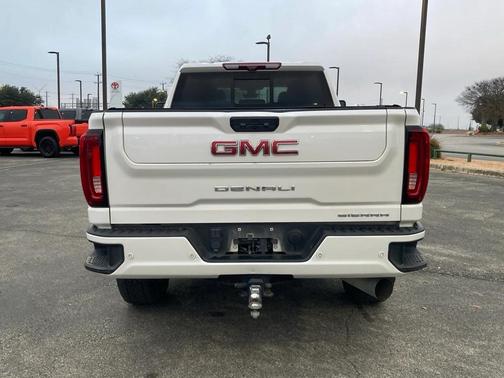 2023 GMC Sierra 2500 Denali