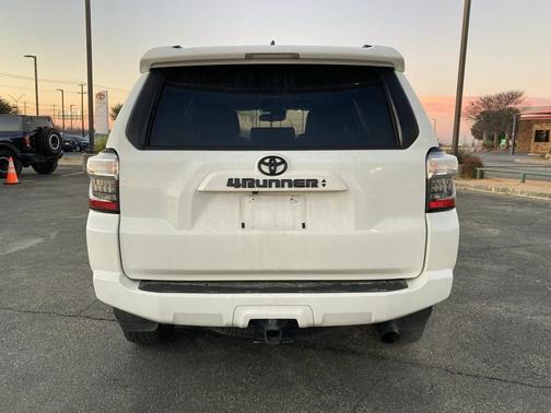 2023 Toyota 4Runner SR5 Premium
