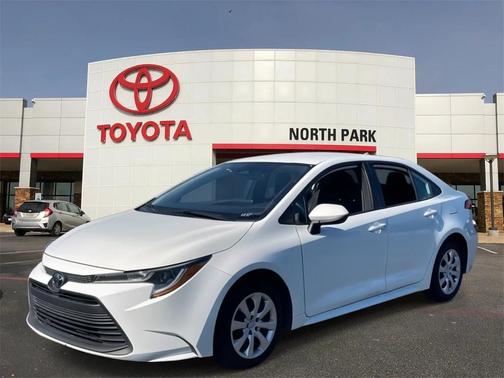 2024 Toyota Corolla LE