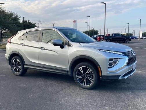 2024 Mitsubishi Eclipse Cross SE
